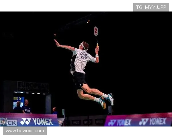 深圳羽毛球队逆袭全国锦标赛的传奇故事与奋斗历程